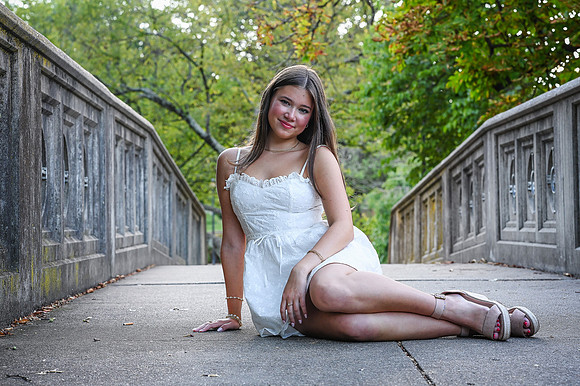 RLauraB1-52