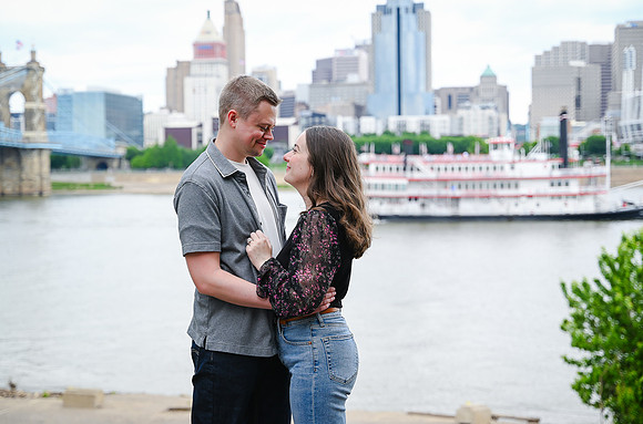 Kristen&AEng24-9524-64
