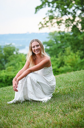 kiera2-16024-122